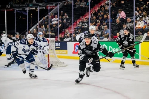 La 3ème période fait mal au Olympiques