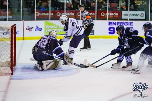 un-premier-but-dans-la-lhjmq-pour-jayden-plouffe-dans-la-défaite-en-tir-de-barrage-des-sags