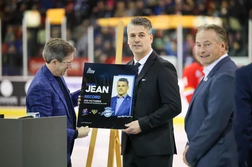 Deux victoires en deux soirs face au Drakkar de Baie-Comeau pour les Saguenéens.