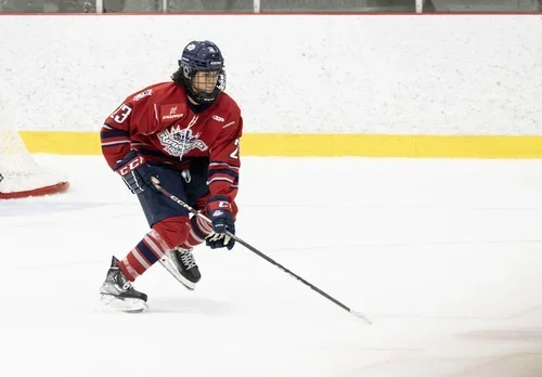 Jour 2 au Camp d'entraînement: Françis-Samuel Petigny donne le ton  au test physique.